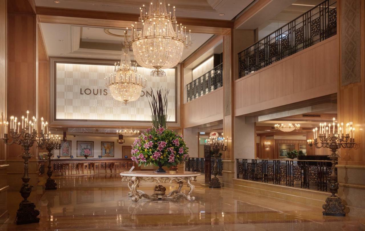 Grand Hi Lai Hotel Kaohsiung Zewnętrze zdjęcie The lobby of Louis C.J. Mahara